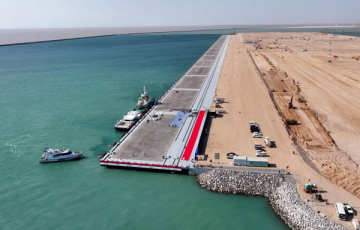 هل ينافس العراق موانئ الخليج؟ قناة بحرية جديدة قد تغيّر معادلات الترانزيت