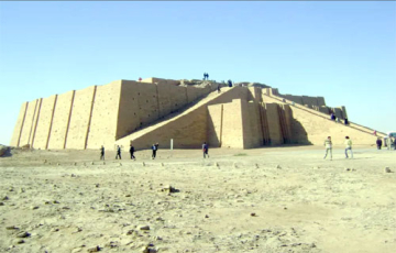 مراقبون يطرحون خطة لتطوير السياحة في العراق: تحسين الخدمات وتأهيل الطرق وتشجيع الاستثمار