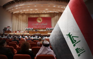 مختصون: الكتل السياسية منفصلة عن الواقع والبرلمان مطالب بالاحتكام للدستور لا لإرادة القوى المتنفذة