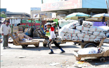 فجوة تعليمية قاسية.. حين يقيّد الفقر أحلام الطلبة الفقراء