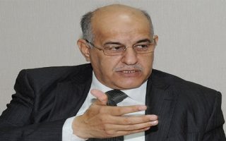 غياب الرقابة على عمل الإنسان يؤدي الى التفرد والفساد 