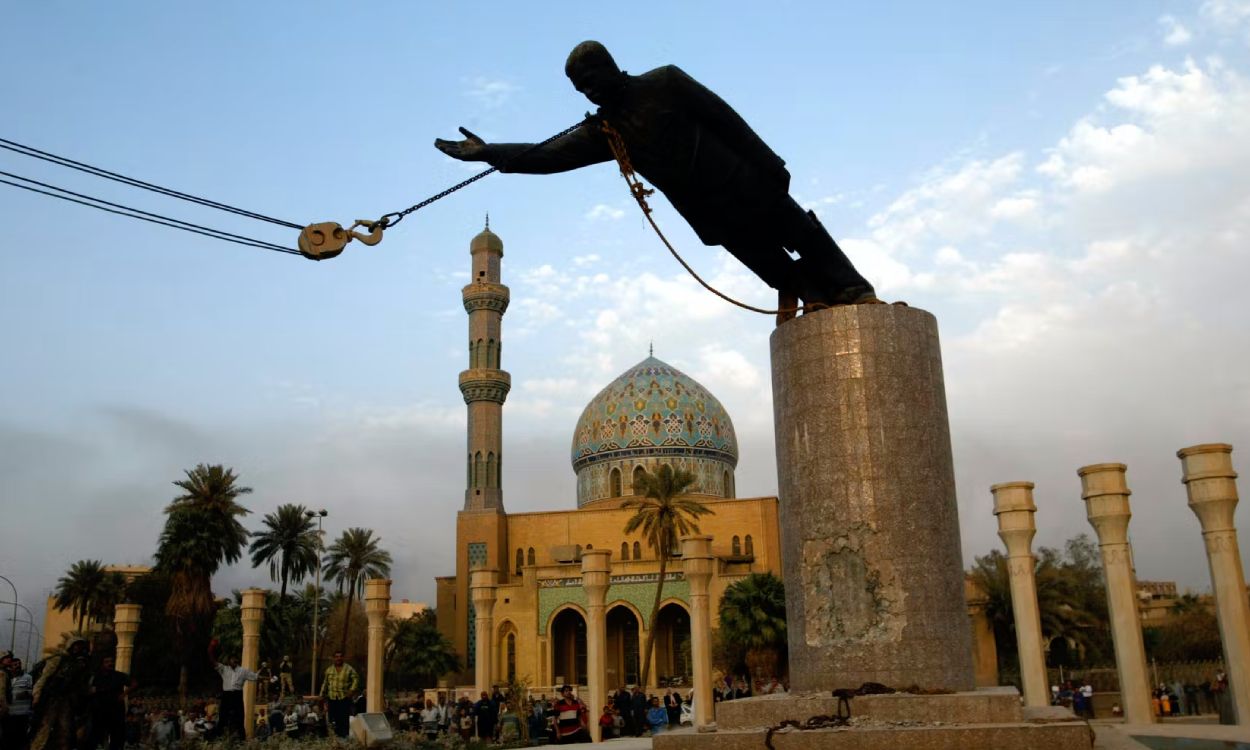 كتب المحرر السياسي لطريق الشعب: ٢٣ سنة على رحيل الدكتاتورية!