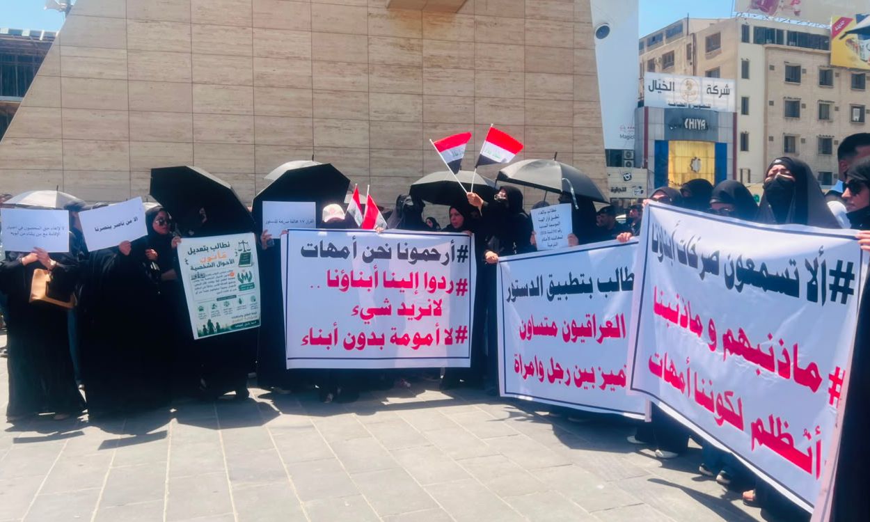 القوات الأمنية تواجه المتظاهرين بحملة اعتقالات وعنف مفرط.. شيوعيو واسط: ليتوقف قمع المحتجين ومصادرة حقوقهم