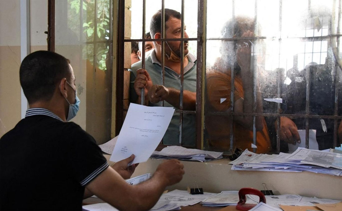 راصد الطريق.. طلسم الكتب الرسمية!